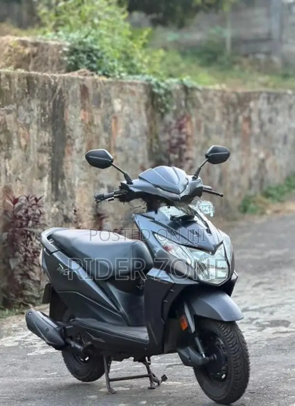 Honda Dio 2018