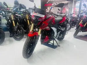 Bajaj Pulsar N160 Permium 2026