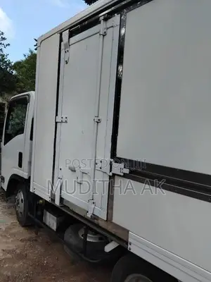 Isuzu Giga Freezer 2016