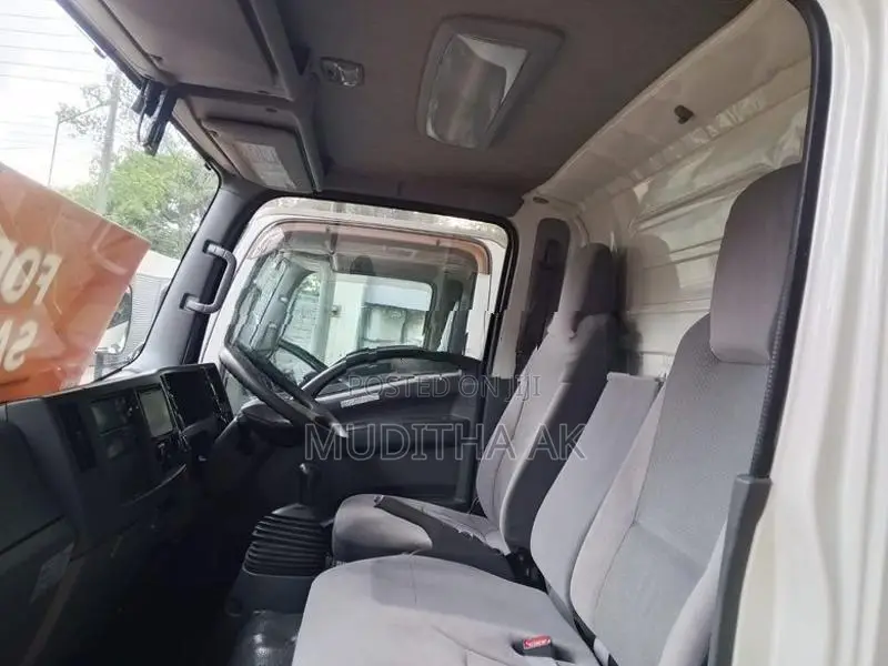 Isuzu Giga Freezer 2016
