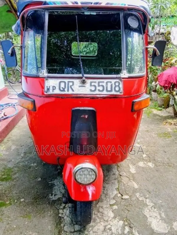 Bajaj RE 2008