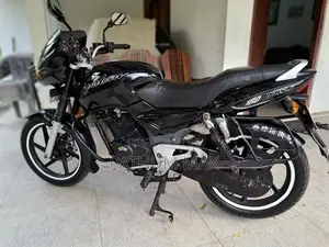 Bajaj Pulsar 180 2006