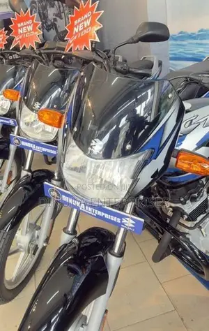 Bajaj CT100 2026