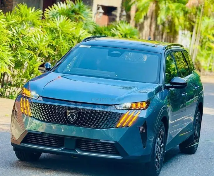 Peugeot 5008 GTLine Gold Premium+ 2025