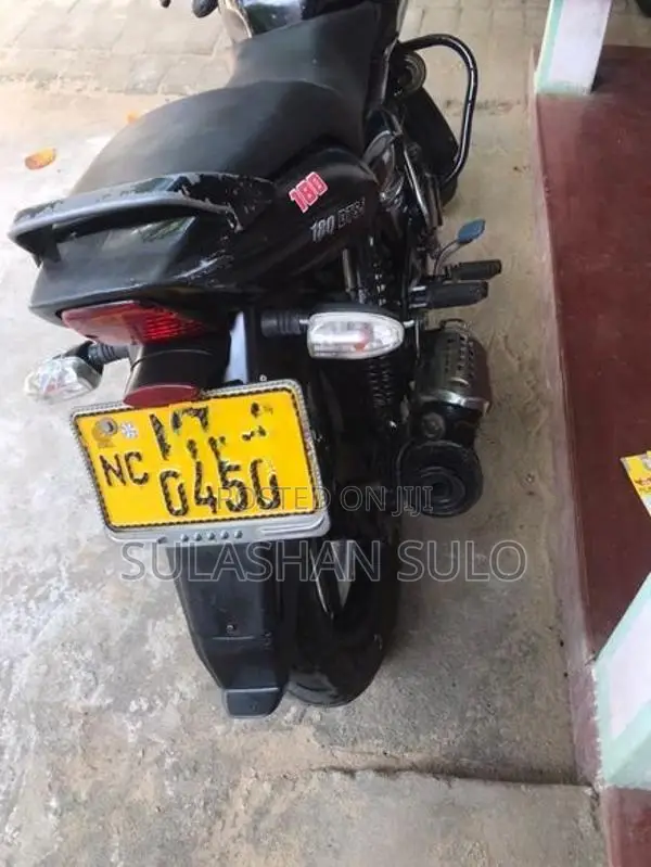 Bajaj Pulsar 180 2006