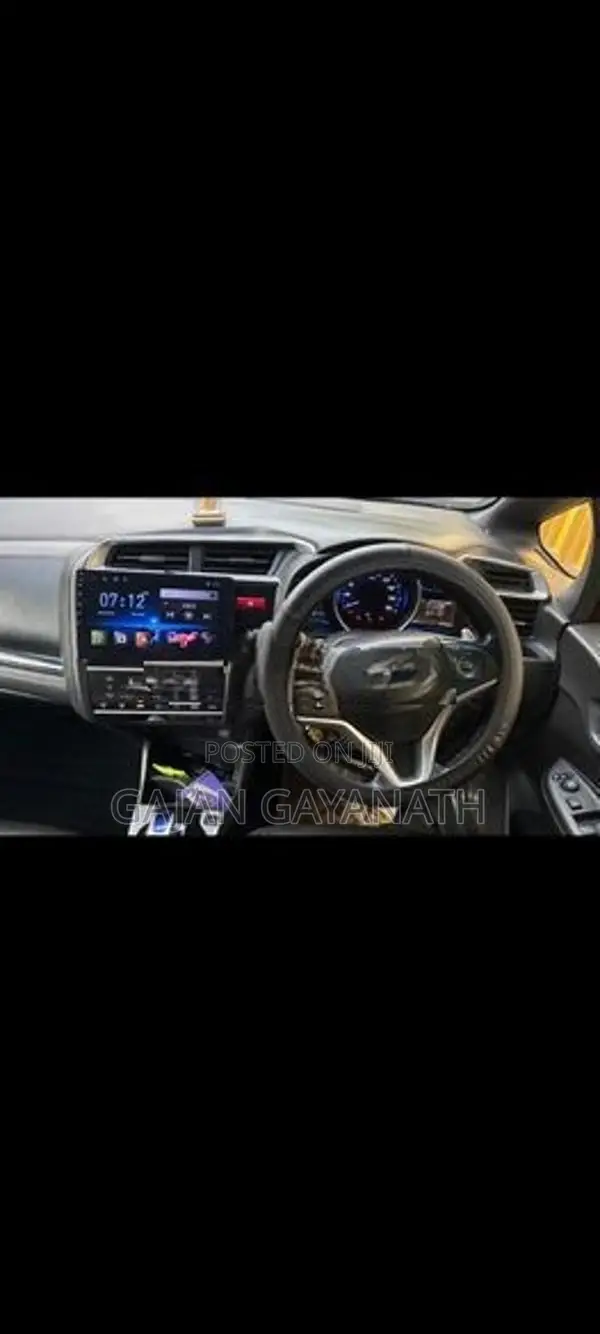 Honda Fit 2015