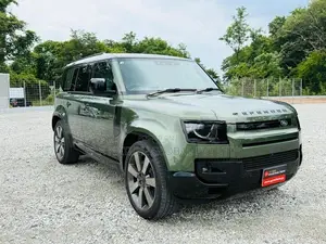 Land Rover Defender Dynamic HSE110 P300e 2026