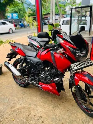 TVS Apache 2018