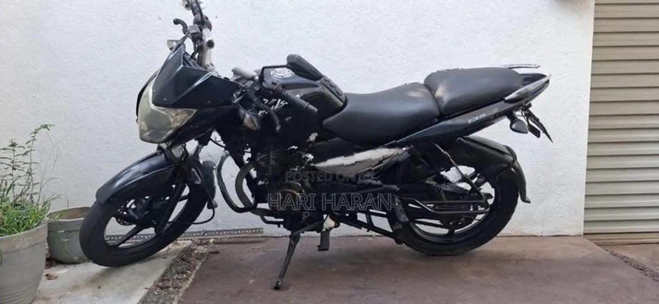 Bajaj Pulsar 135 135ls 2011