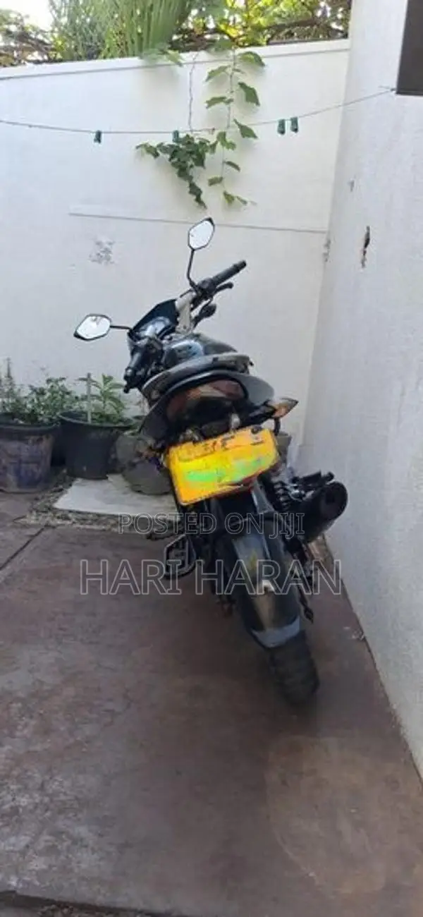Bajaj Pulsar 135 135ls 2011