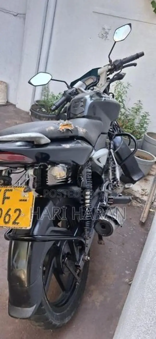 Bajaj Pulsar 135 135ls 2011