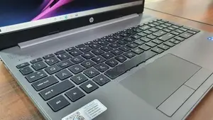 HP 250 G9 Core i5 1235U–12th GEN 15.6′ FullHD IPS 24GB RAM 512GB NVME