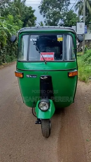 Bajaj RE 2004