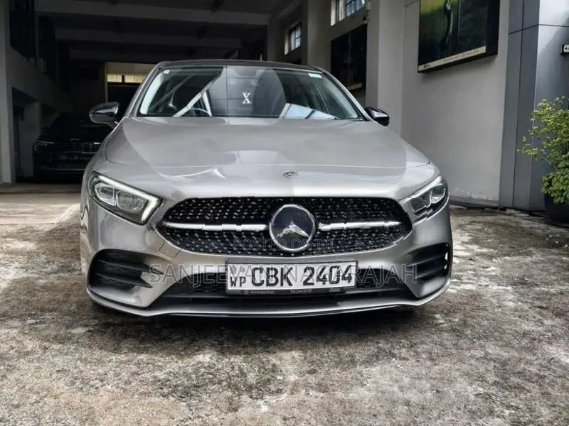 Mercedes Benz A180 AMG 2020