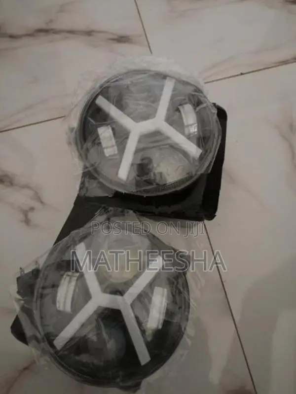 X Model Defender Head Light