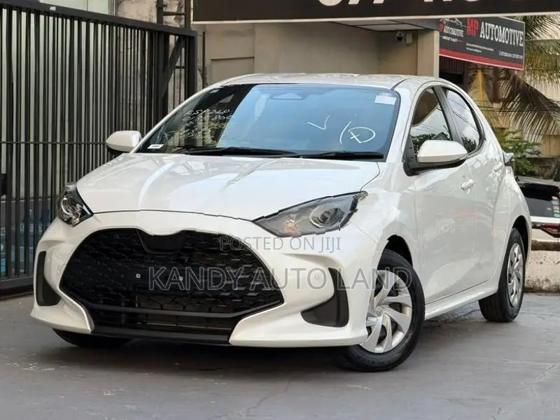 Toyota Yaris X Limited 2024