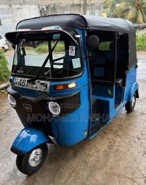Bajaj RE 206 FL 2019