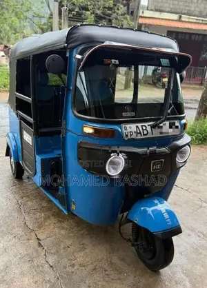 Bajaj RE 206 FL 2019