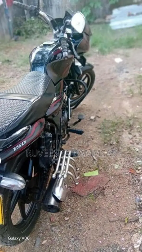 Bajaj Discover 2010