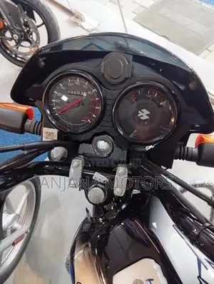Bajaj CT100 2026