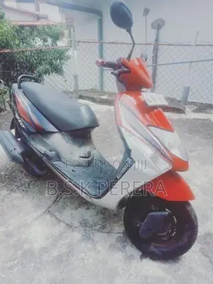 Honda Dio 2012