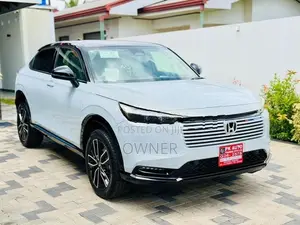 Honda Vezel Z Play Moonroof 2026