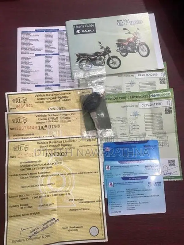 Bajaj CT100 2023