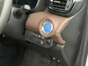 Toyota UrbanCruiser Hyryder V 2026