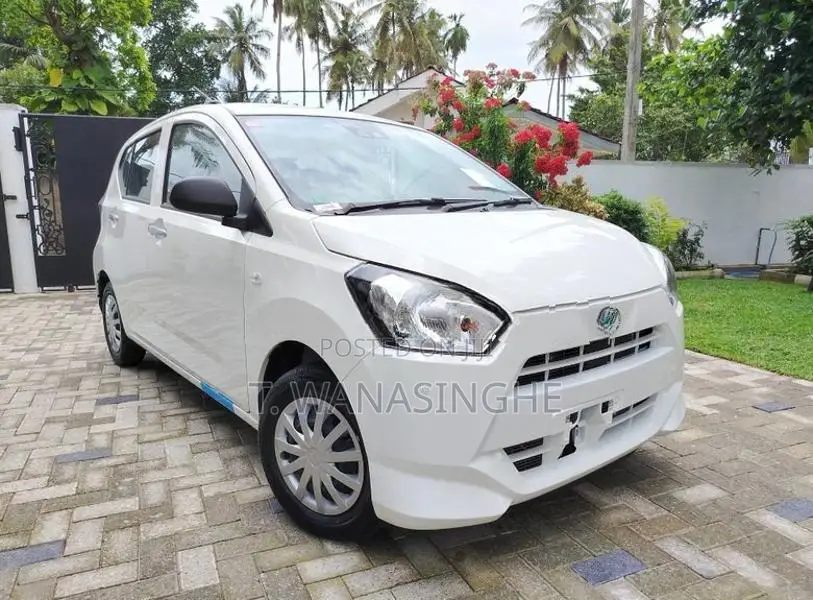 Daihatsu Mira ES L SAIII 2025