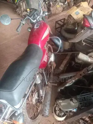 Bajaj Boxer 100 2002