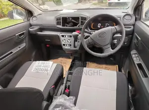 Daihatsu Mira ES L SAIII 2025