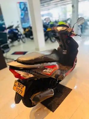 Honda Dio 2017