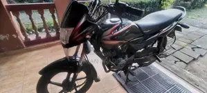 Bajaj Platina 100 ES 2016