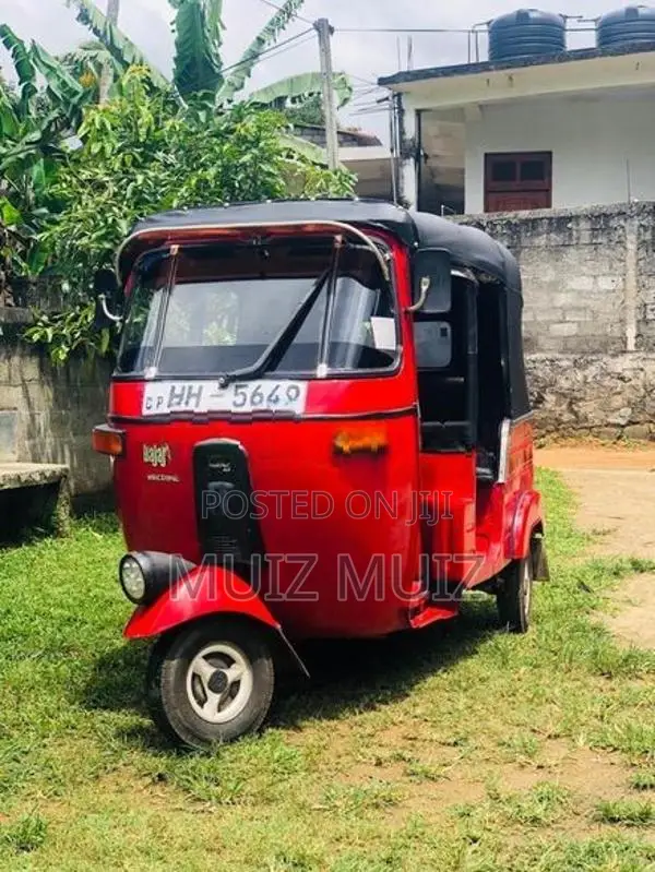 Bajaj RE 2004