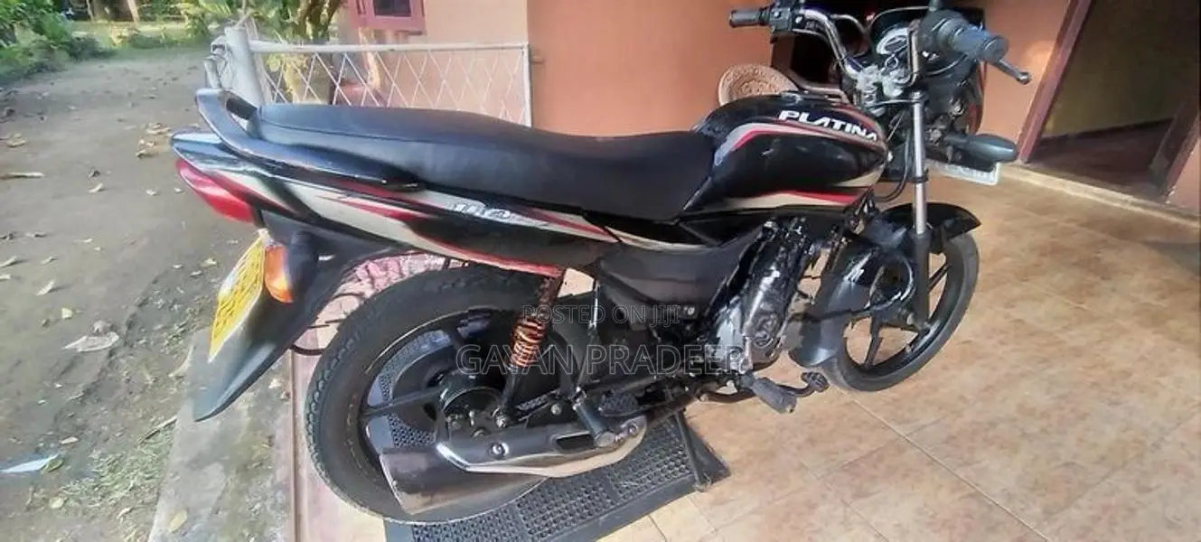 Bajaj Platina 100 ES 2016