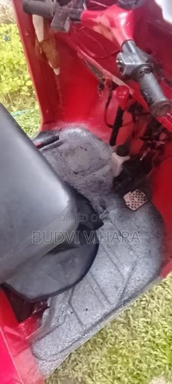 Bajaj RE 1997