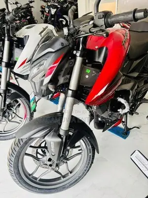 Bajaj Pulsar NS200 2026