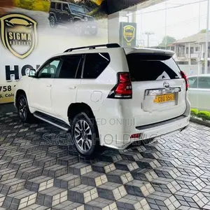 Toyota Land Cruiser Prado 150 TxL 2023