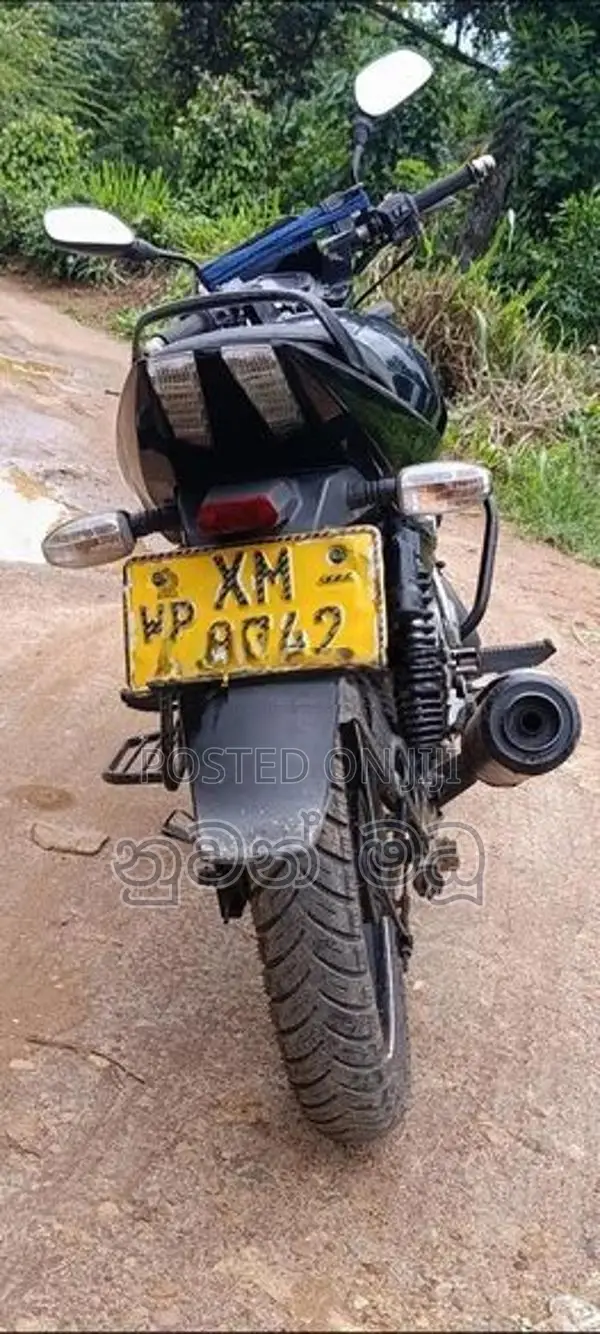 Bajaj Pulsar 150 2012