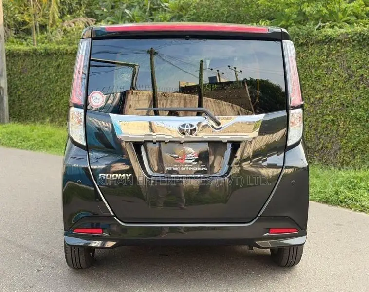Toyota Roomy Custom G 360 Camera 2024
