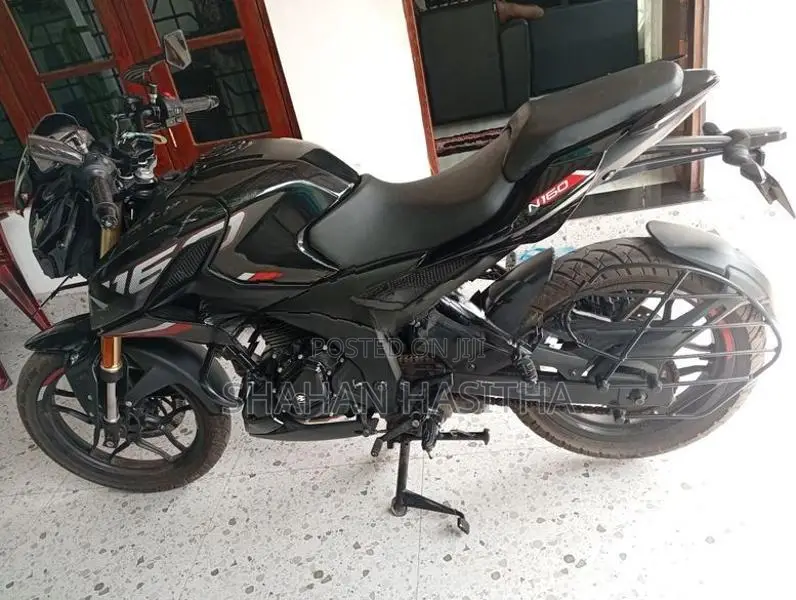 Bajaj Pulsar N160 Pulser 160 premium 2026