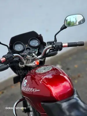 Bajaj Pulsar 150 2004