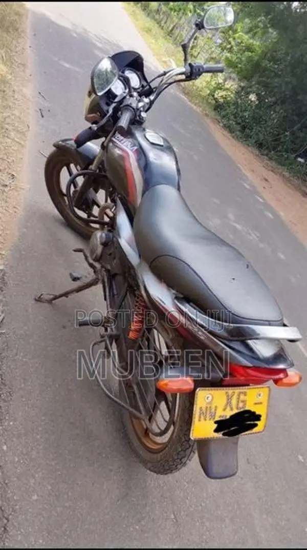 Bajaj Platina 125 2011