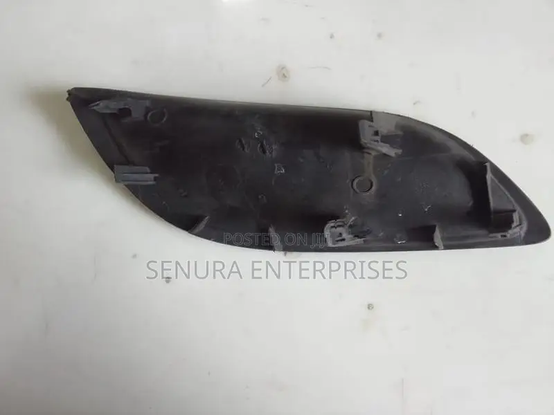 Toyota Vitz KSP90 fog Light Cowling