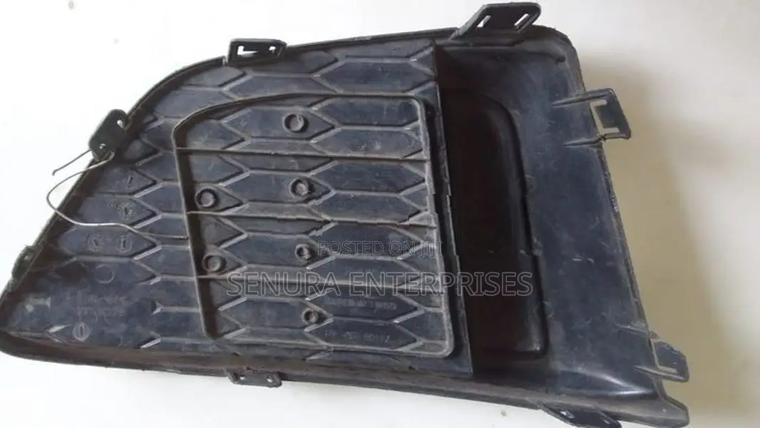 Honda Fit Gp5 Fog Light Cowling Lh
