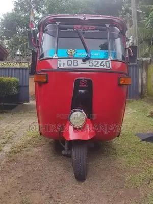 Bajaj RE 2006