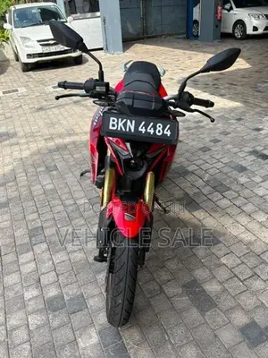 Bajaj Pulsar N160 2025