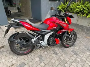 Bajaj Pulsar N160 2025