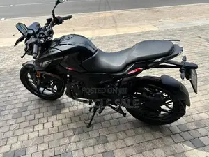Bajaj Pulsar N160 2025