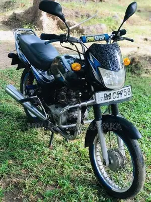 Bajaj CT100 2013